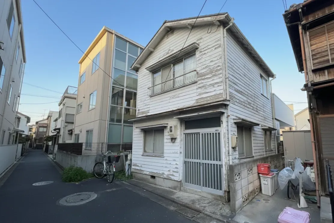 地主の譲渡承諾がもらえない「借地権」「旧耐震」物件の買取事例